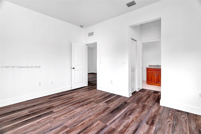 Building Photo - 24062 SW 116th Ct