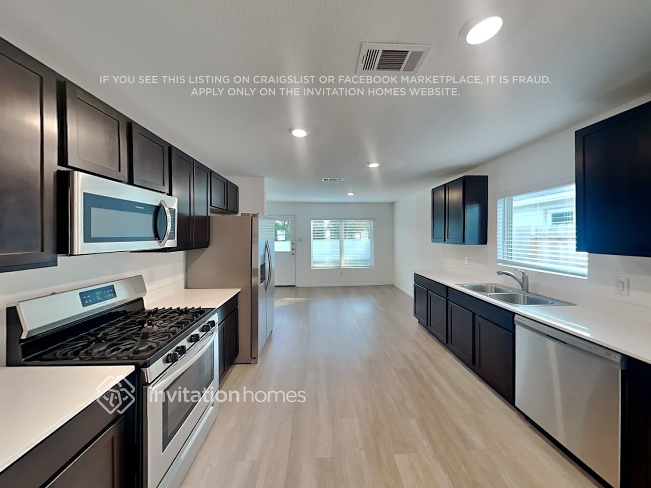 Building Photo - 22356 Sonora River Trce