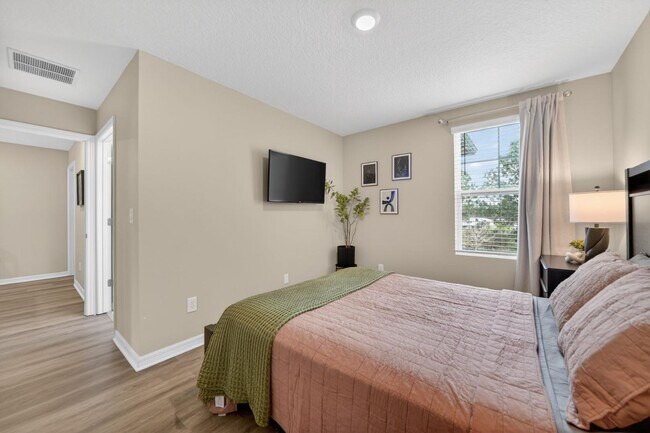 Building Photo - 632 Benoi Dr