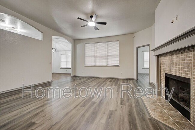 Building Photo - 16416 Oconee Creek Dr