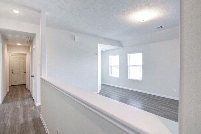 Building Photo - 12605 Rio Brazos St