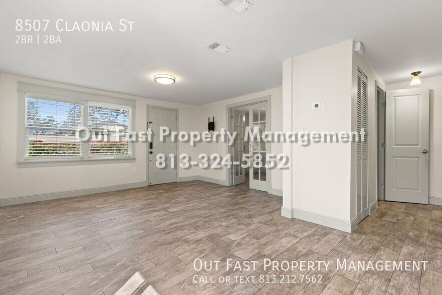 Building Photo - 8507 Claonia St