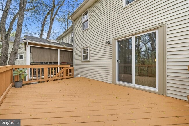 Building Photo - 10058 Chestnut Wood Ln