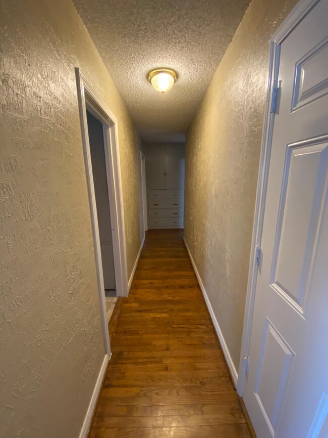 Building Photo - 3315 25th St