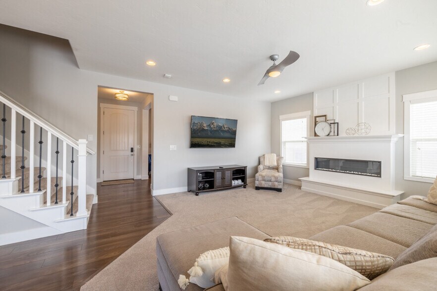 Building Photo - 3857 Ivey Ranch Rd