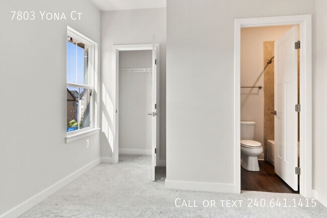 Building Photo - 7803 Yona Ct