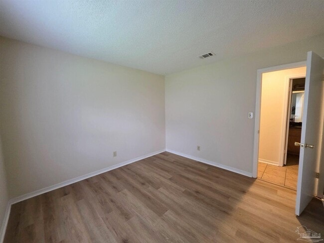 Building Photo - 1440 N 61st Ave