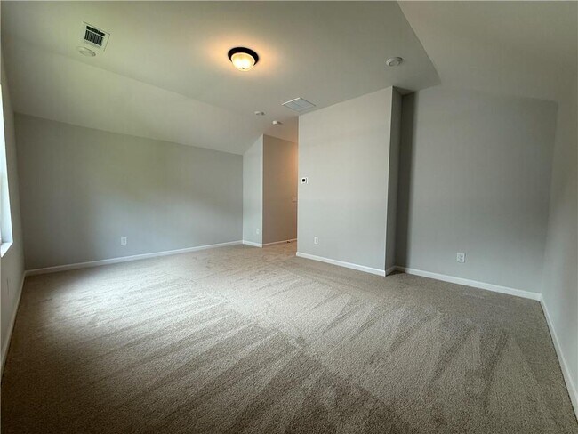Building Photo - 3235-3235 Willow Glade Trl