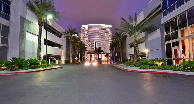 Building Photo - Panorama Towers 2, 1004-Panorama Towers 2BD Residence with Mountain Views