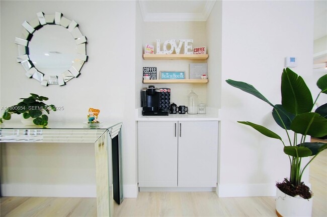 Building Photo - 244 NW 6th Ave