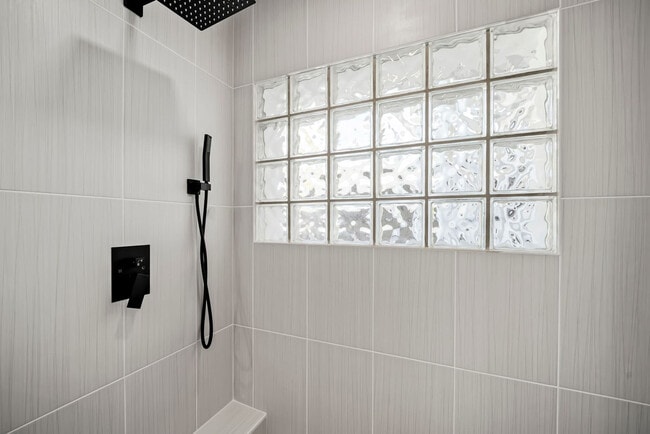 Building Photo - 110 Wellstone Dr