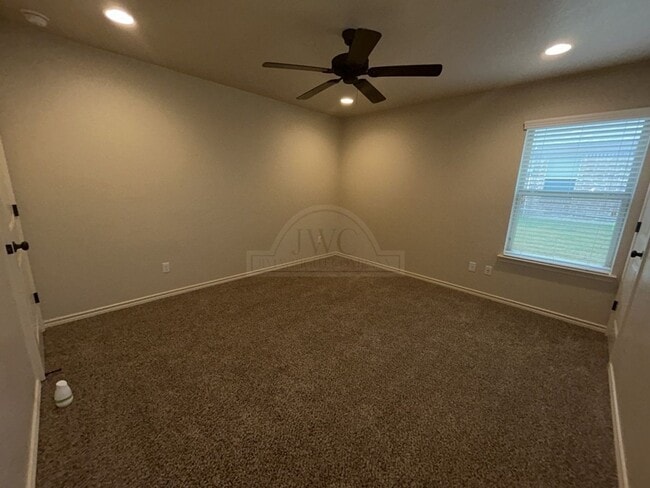 Building Photo - 5801 Luminous Ln