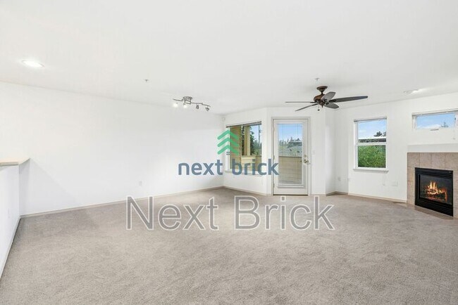 Building Photo - 430 SW 156th St