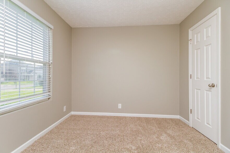 Building Photo - 2612 Apostle Ln