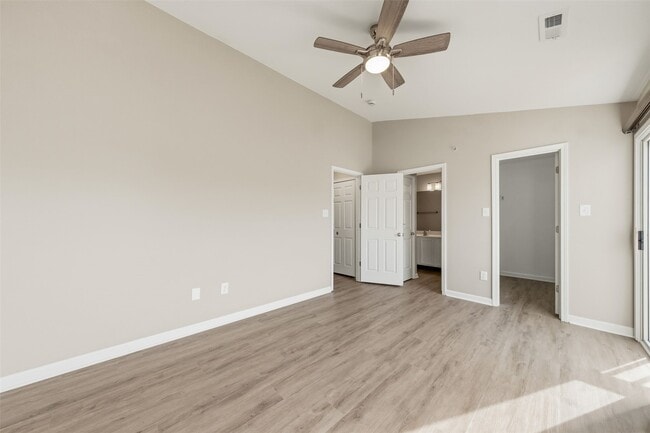 Building Photo - 55 Timber Oaks Trail