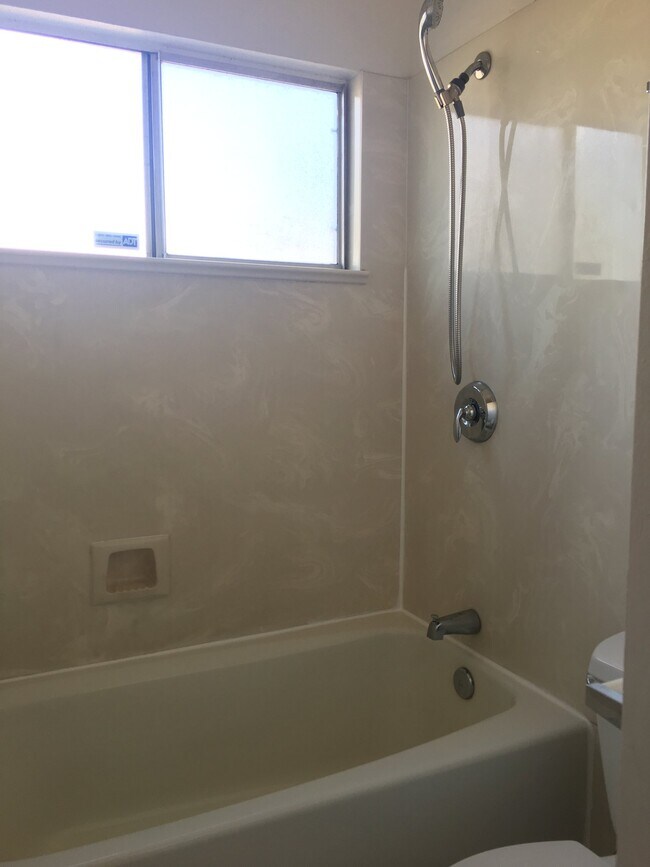 Building Photo - 6728 Melody Ct