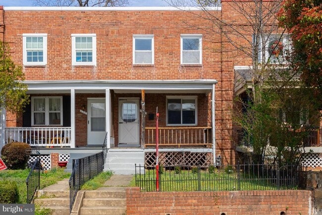 Building Photo - 156 Wesmond Dr