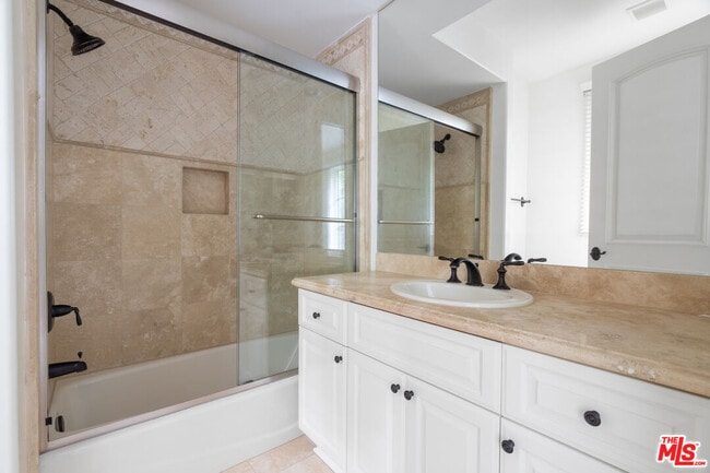 Building Photo - 3697 Benedict Canyon Ln