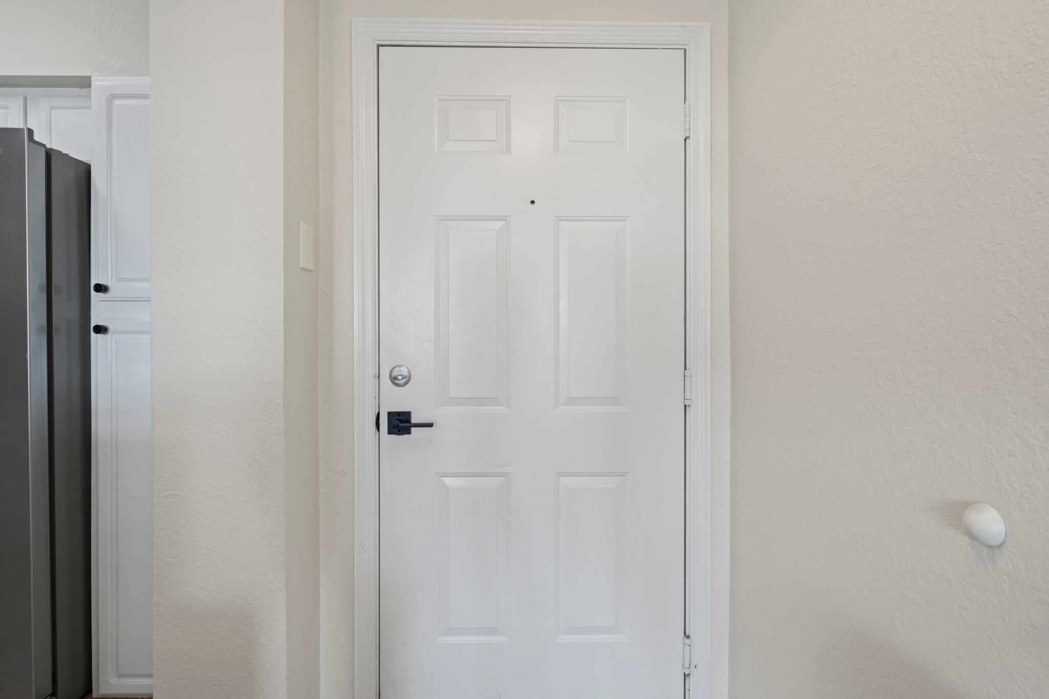 Front Door - 23600 Walden Center Dr