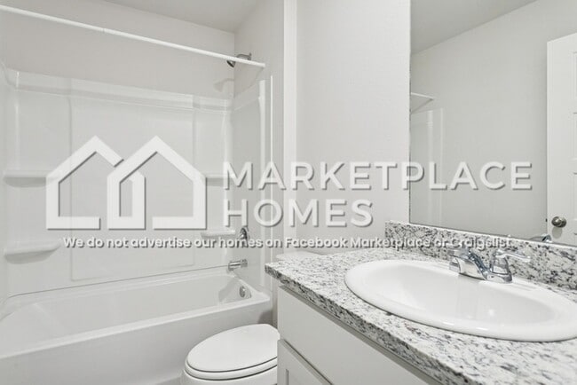 Building Photo - 25022 Ridge Ln