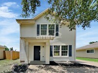 Building Photo - 7507 Pheasant Grove Dr