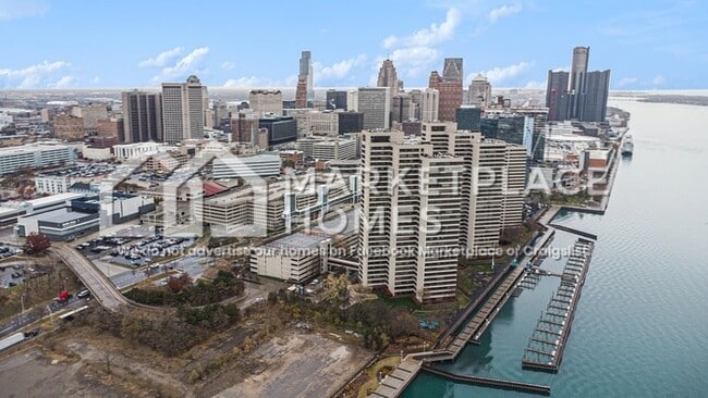 Building Photo - 300 Riverfront Dr