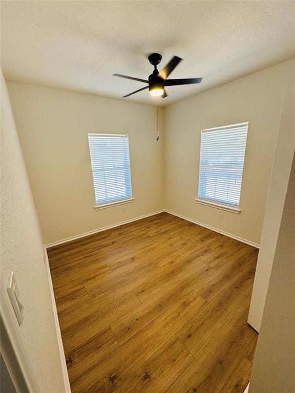 Building Photo - 407 Bent Wood Dr