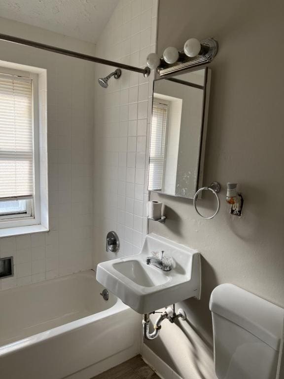 Building Photo - 1850 McCloskey Ave