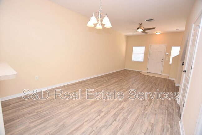 Building Photo - 4116 Winding Vine Dr