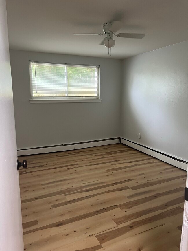 Building Photo - Main Street Milford Apartments LLC