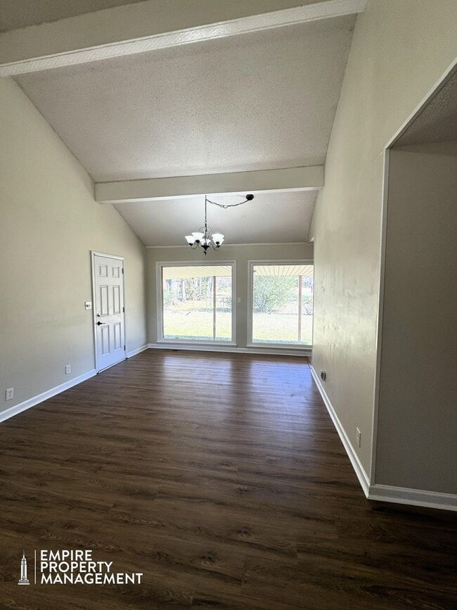 Building Photo - Available For Immediate Move-In!