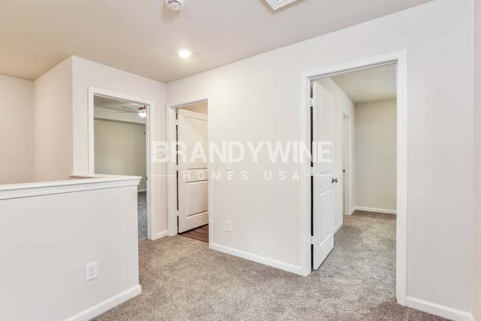 Building Photo - 728 Patmore Dr