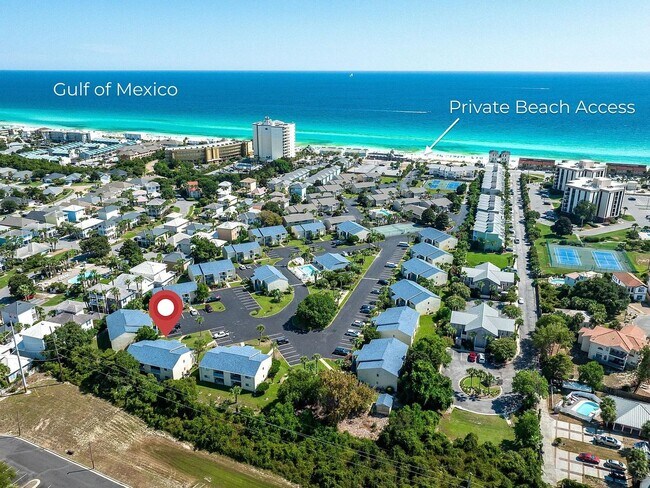 Building Photo - Beautiful Condo with Beach Front Access **20% off 1st Month's Rent**