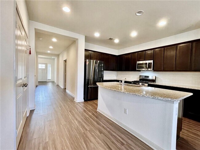 Building Photo - 18301 Calasetta Dr