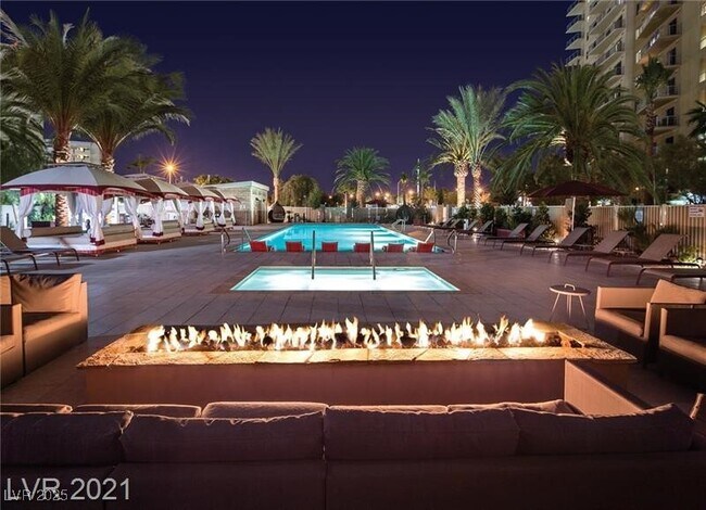 Building Photo - 8255 S Las Vegas Blvd