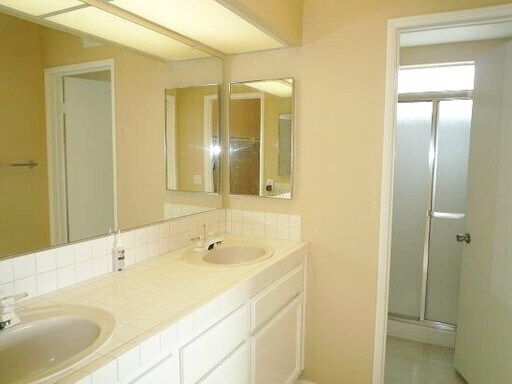 Building Photo - COMING SOON! Beautiful 3-Bedroom Home in the Northbridge Community of Valencia
