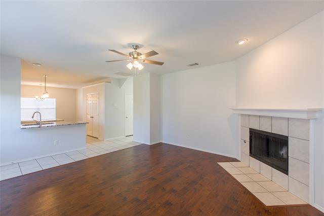 Building Photo - 3820 Gardenia Ln