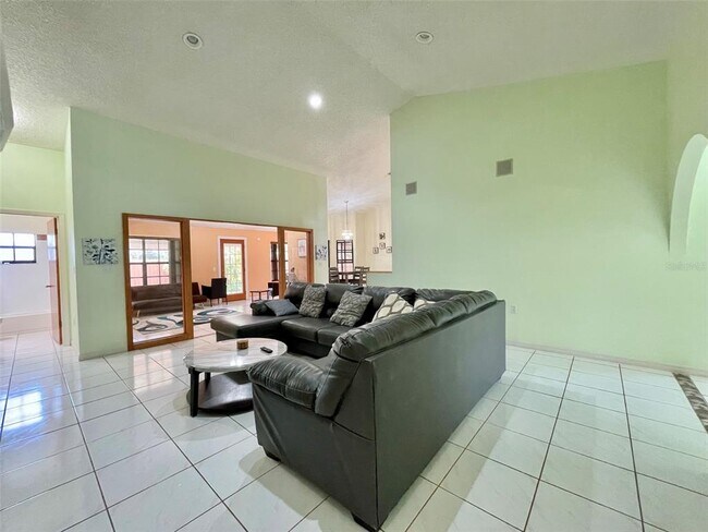 Building Photo - 4710 Cresson Ct