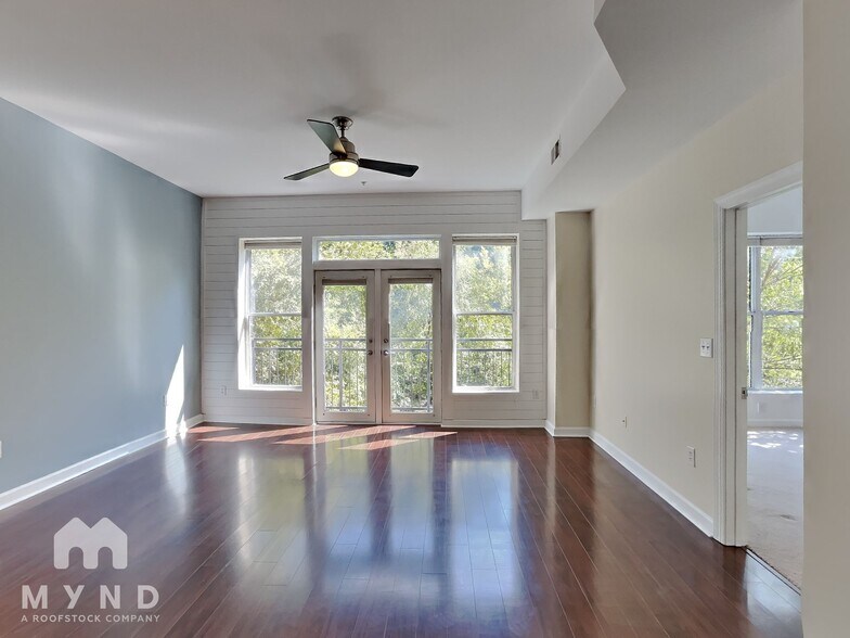 Building Photo - 200 S Dawson St