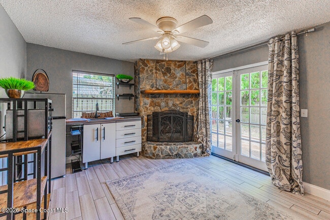 Building Photo - 177 Woodland Dr