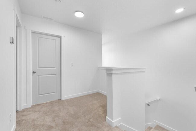 Building Photo - PAY NOTHING UNTIL JULY 1ST! Brand New 2-bed, 2.5-bath Townhome Available Now