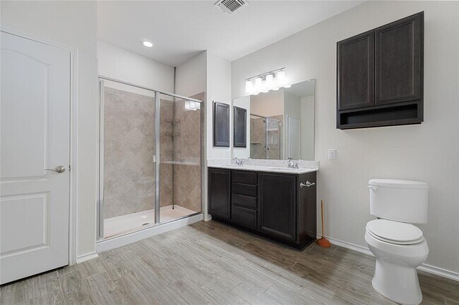 Building Photo - 12813 Stoney Ridge Bend