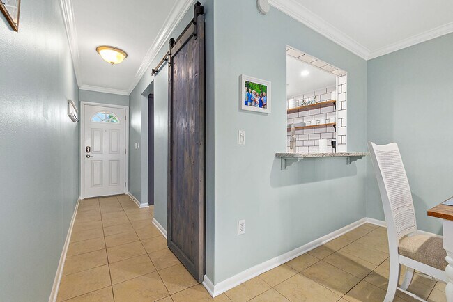 Building Photo - 11 Oceanside Dr