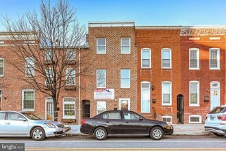 Building Photo - Stunning Three-Story Home in the Heart of Canton with Modern Upgrades and Expansive Roof Deck