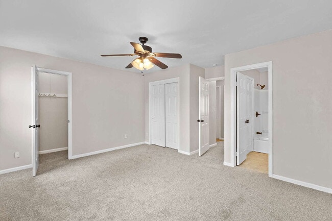 Building Photo - Western Branch Townhouse