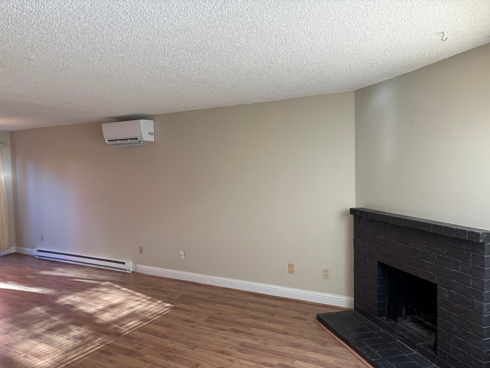 Building Photo - 2707 SE 50th Ave