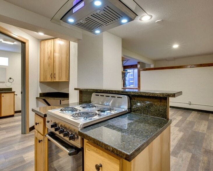 Building Photo - 6524 SE 87th Ave