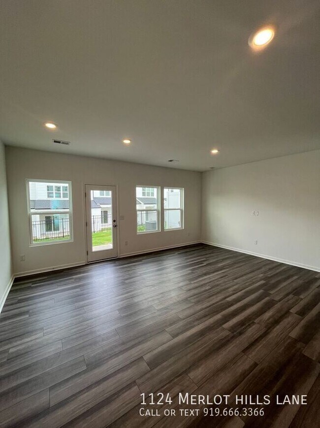 Building Photo - 1124 Merlot Hills Ln.