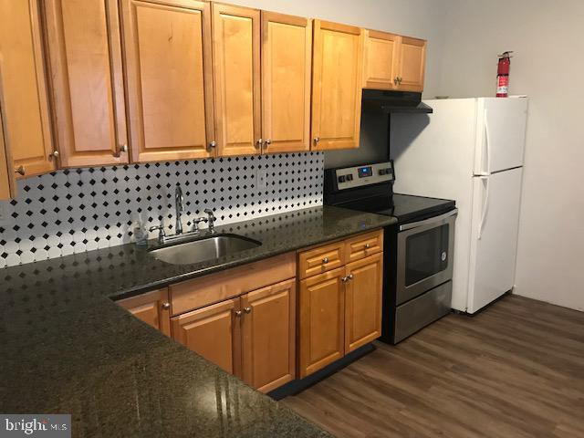 Building Photo - 2305 Ann St