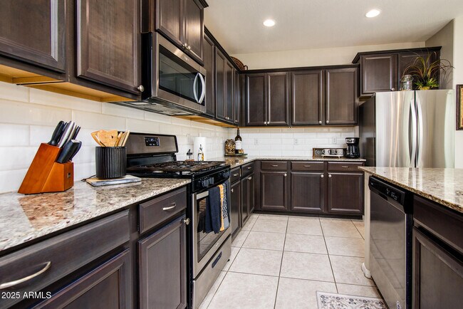 Building Photo - 41769 W Canasta Ln